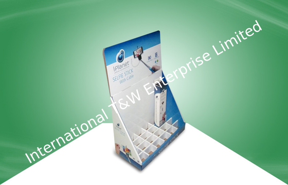 kopen Countertop van de Selfiestok Kartonvertoningen met Verdelers om Producten stevig te houden online manufacture